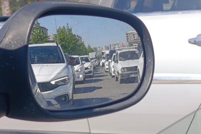 Sinyalizasyon Trafiği Kilitledi
