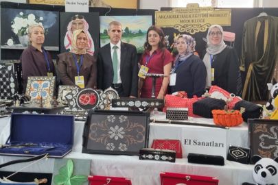 Akçakale'de Yılsonu Sergisi Açıldı
