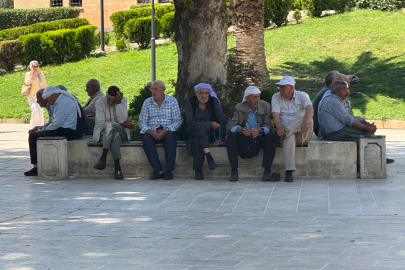 Urfa’da Sıcak Hava Etkili Oluyor
