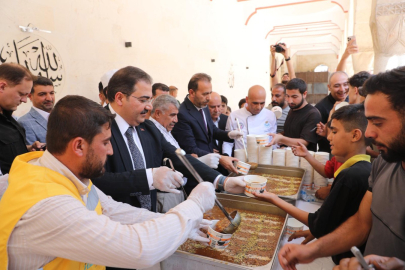Başkan Canpolat’tan Aşure İkramı