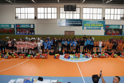 Haliliye'de Voleybol Coşkusu Yaşandı