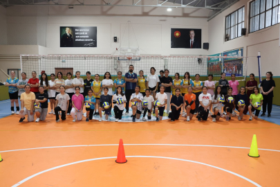 Haliliye'de Voleybol Kursuna İlgi