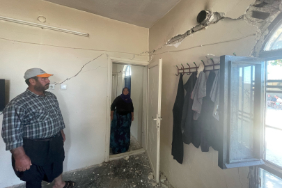 Bazı Ev ve Ahırlarda Hasar Oluştu