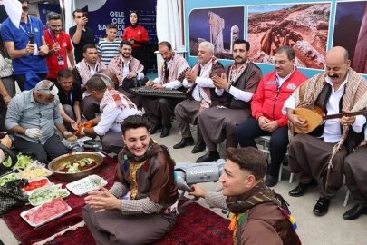 TEKNOFEST’te Çiğ Köfteli Sıra Gecesi